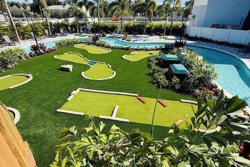 Mini-golf