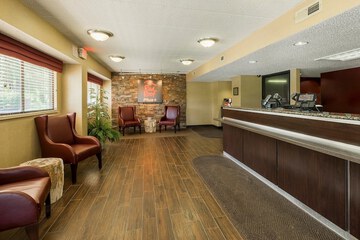 Hotel Interior 10 of 37