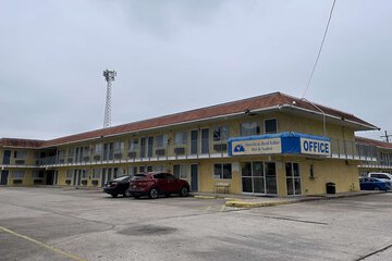 Americas Best Value Inn & Suites Groves Port Arthur