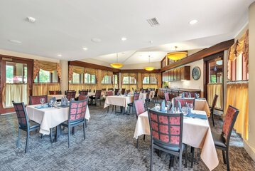 Breakfast/Coffee Service 26 of 34