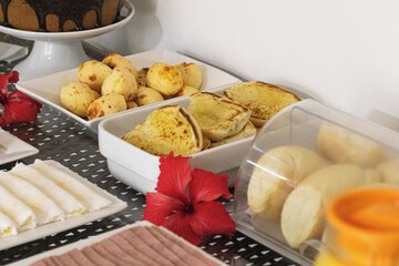 Breakfast buffet