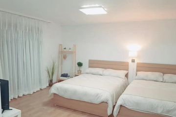 guest_rooms