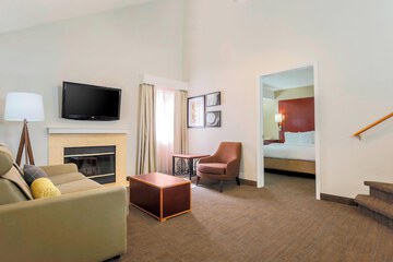 Room 16 of 25