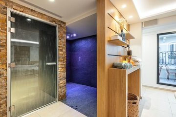 Steam room