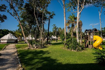Children's play area - outdoor