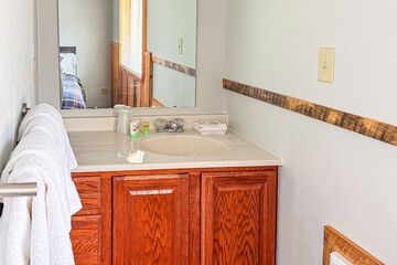 Bathroom sink