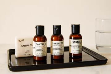 Bathroom amenities