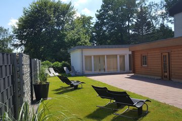 Children's play area - outdoor