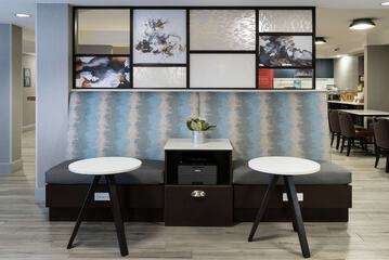 Hotel Interior 7 of 33