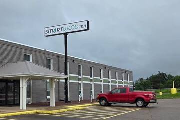 Smartwood Inn