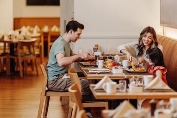 Breakfast/Coffee Service 73 of 95