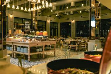 Breakfast buffet