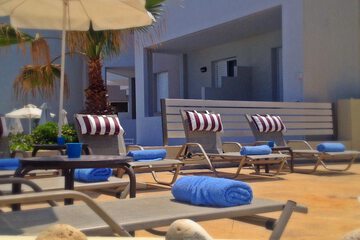 Sundeck