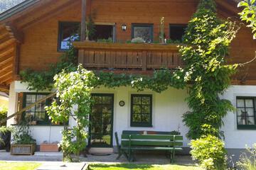 Photo 33