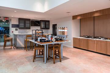 Breakfast area