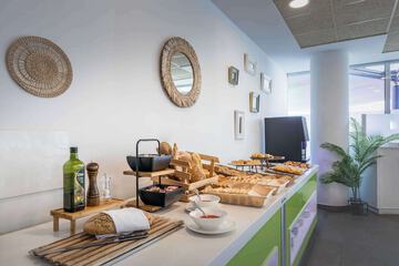 Breakfast buffet