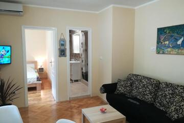 Photo 52