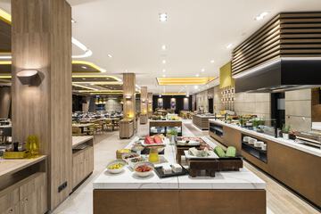 Breakfast buffet