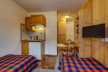 guest_rooms