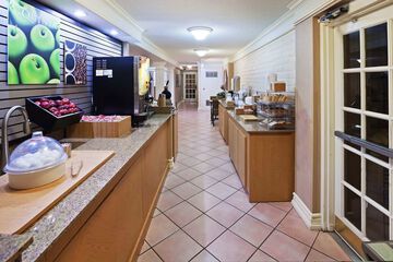 Breakfast/Coffee Service 45 of 54