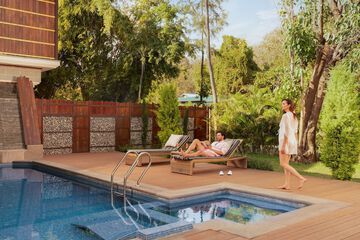 Private pool
