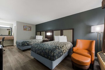 Room 21 of 42
