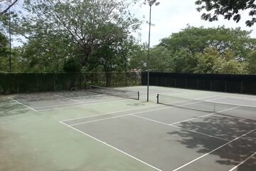 Tennis court