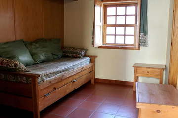 guest_rooms