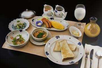 Breakfast meal