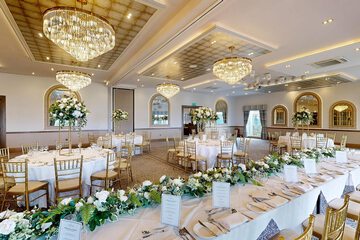 Indoor wedding