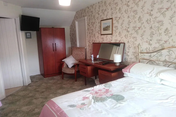 guest_rooms