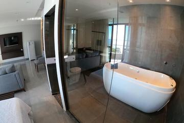 Jetted tub