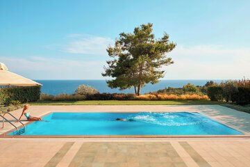 Private pool