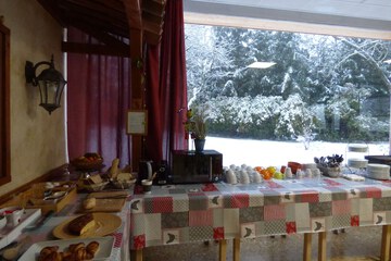Breakfast area