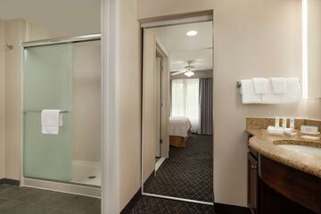 Bathroom shower