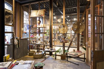 Gift shop