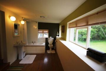 Photo 33