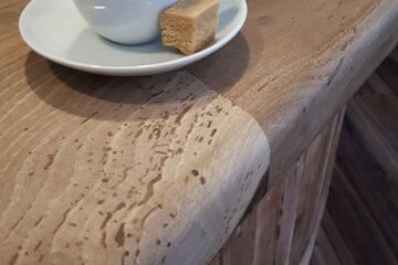 Coffee shop