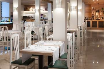 Food court