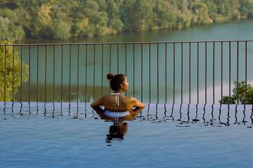Rooftop pool