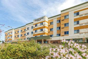 Courtyard by Marriott St. Louis St. Peters