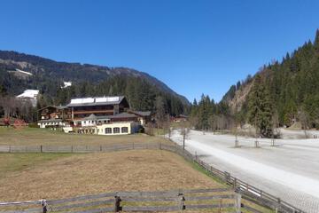 Photo 40