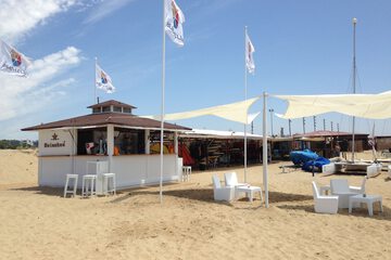 Beach bar