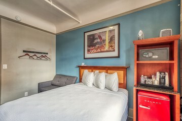 Room 69 of 115
