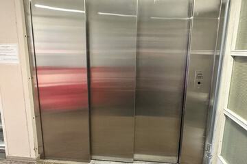 Guest wheelchair