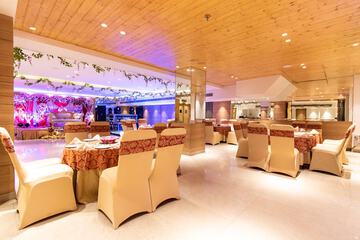 Indoor wedding