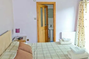 guest_rooms