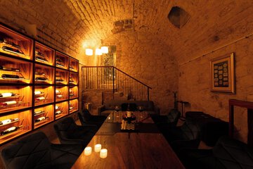 Tasting room