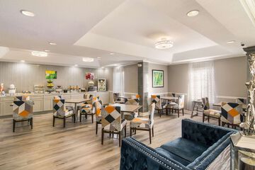 Breakfast/Coffee Service 41 of 48