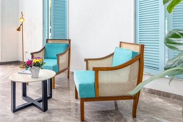Lobby sitting area